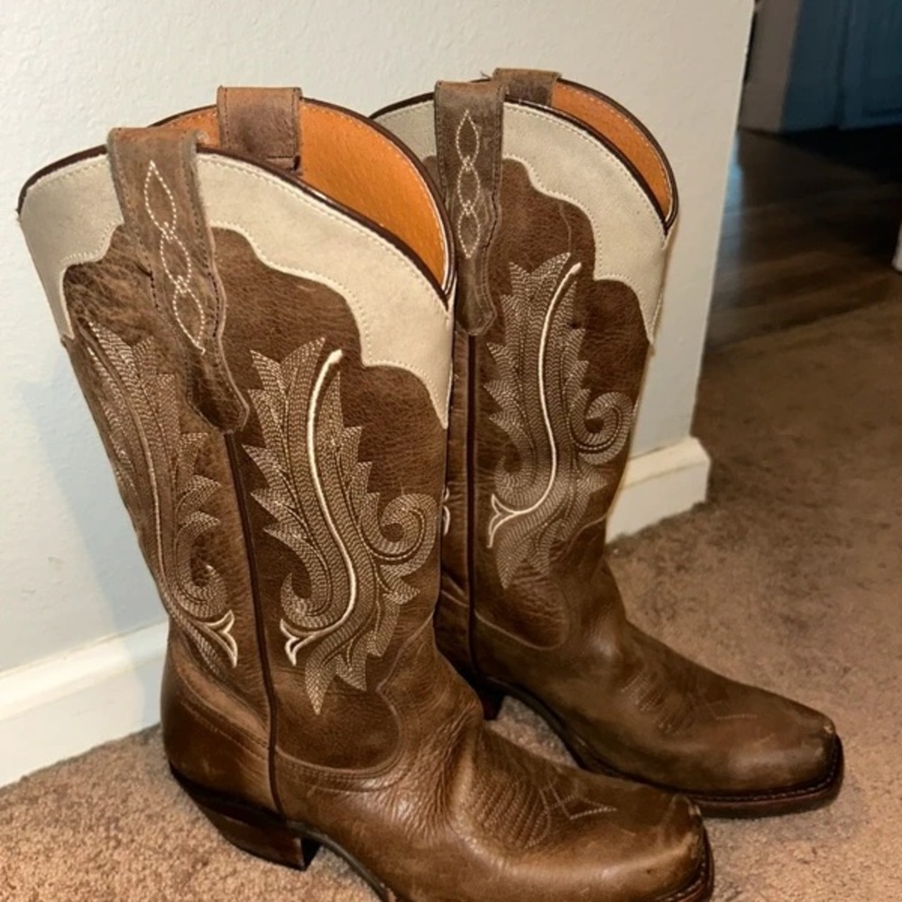 Brown Two-Tone Western Heeled Boots with Cream Top